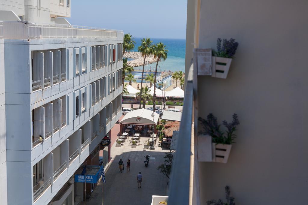 Mama Seaside Apartment ลาร์นาคา ภายนอก รูปภาพ