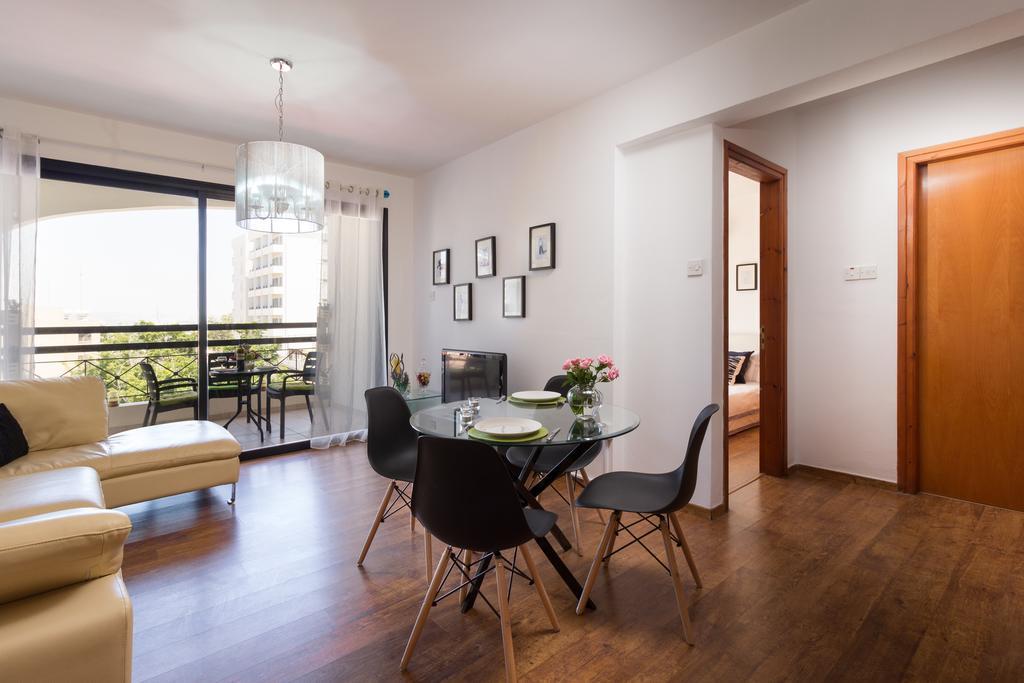 Mama Seaside Apartment ลาร์นาคา ภายนอก รูปภาพ