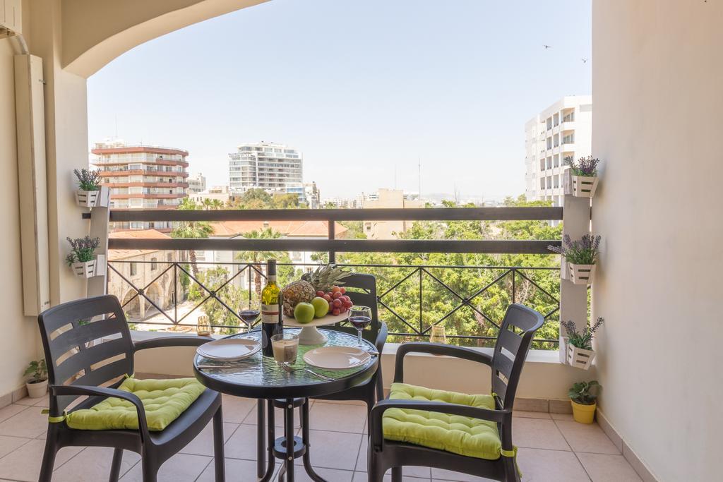 Mama Seaside Apartment ลาร์นาคา ภายนอก รูปภาพ